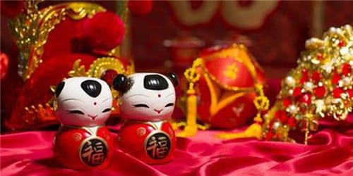 結婚壓床是什么意思 結婚壓床習俗詳解  第2張