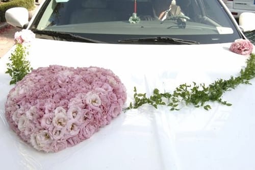 婚車用花講究 婚車裝飾鮮花寓意大全