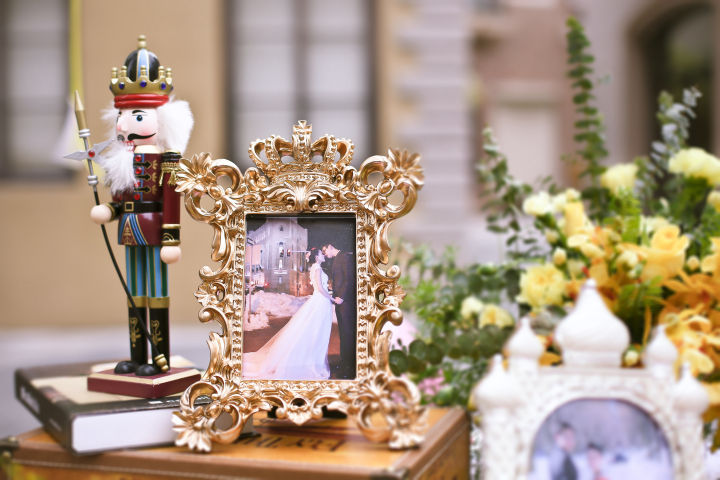 婚紗照在婚禮上有哪些用途？手把手教你用婚紗照布置婚禮  第7張