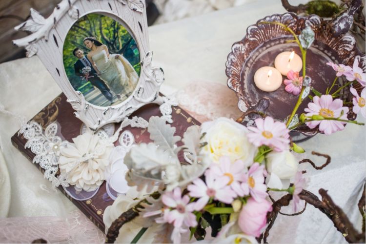 婚紗照在婚禮上有哪些用途？手把手教你用婚紗照布置婚禮  第8張