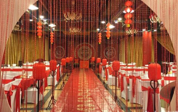 長(zhǎng)沙婚宴酒席哪家好？長(zhǎng)沙婚宴酒席多少錢(qián)一桌  第6張