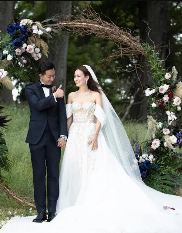 韓庚盧靖姍低調(diào)的新西蘭“森林”婚禮,自然又有趣! 第5張