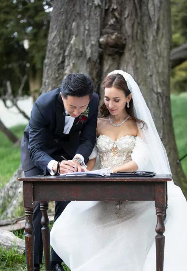 韓庚盧靖姍低調(diào)的新西蘭“森林”婚禮,自然又有趣! 第6張